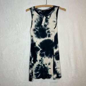 NWT Navy Blue & Off-White Tank
